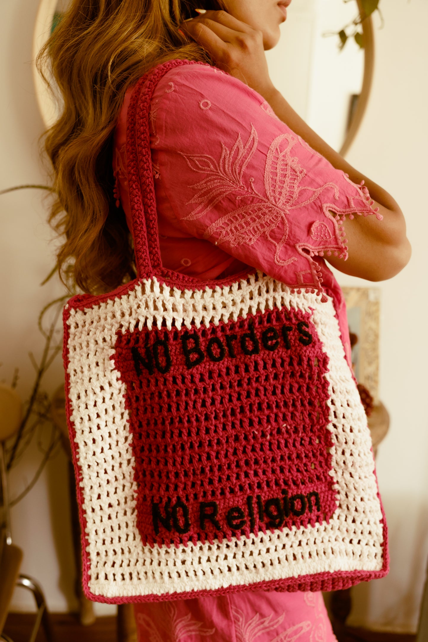 WE ARE CONNECTED TOTE