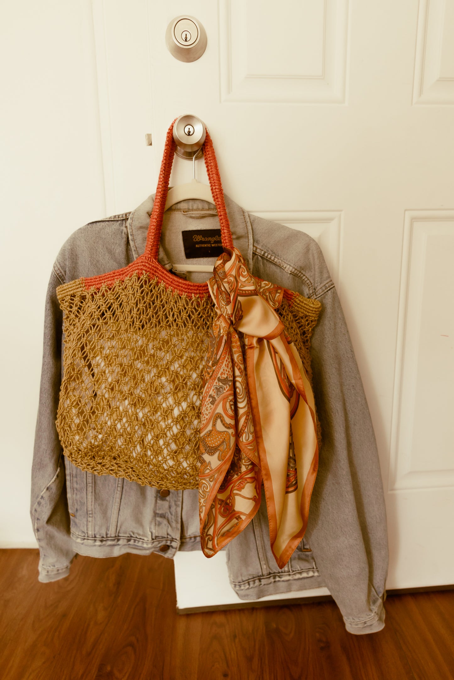 WEEKEND JUTE BAG